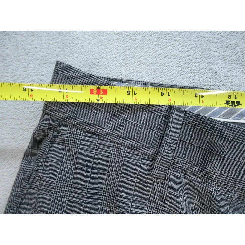 Banana Republic Dress Pants Men's 36x32 (Actual 34 x 31) Tailored Fit Plaid Gray